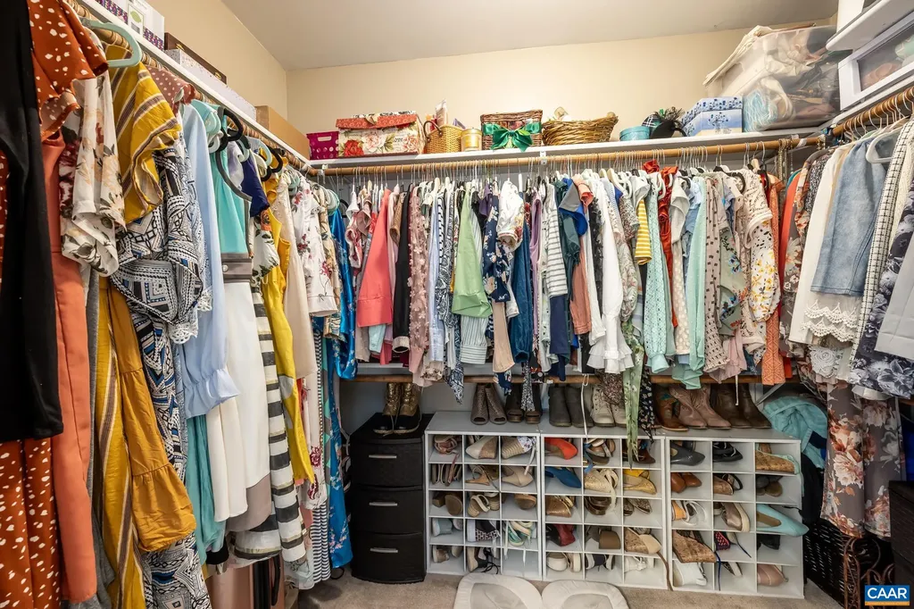 2102 Lakeshore Drive N Louisa VA 23093