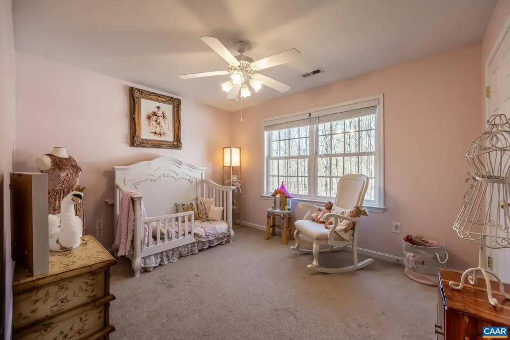 2102 Lakeshore Drive N Louisa VA 23093