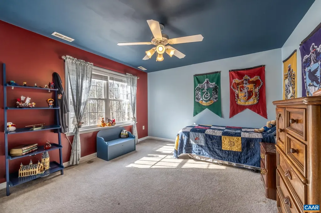 2102 Lakeshore Drive N Louisa VA 23093