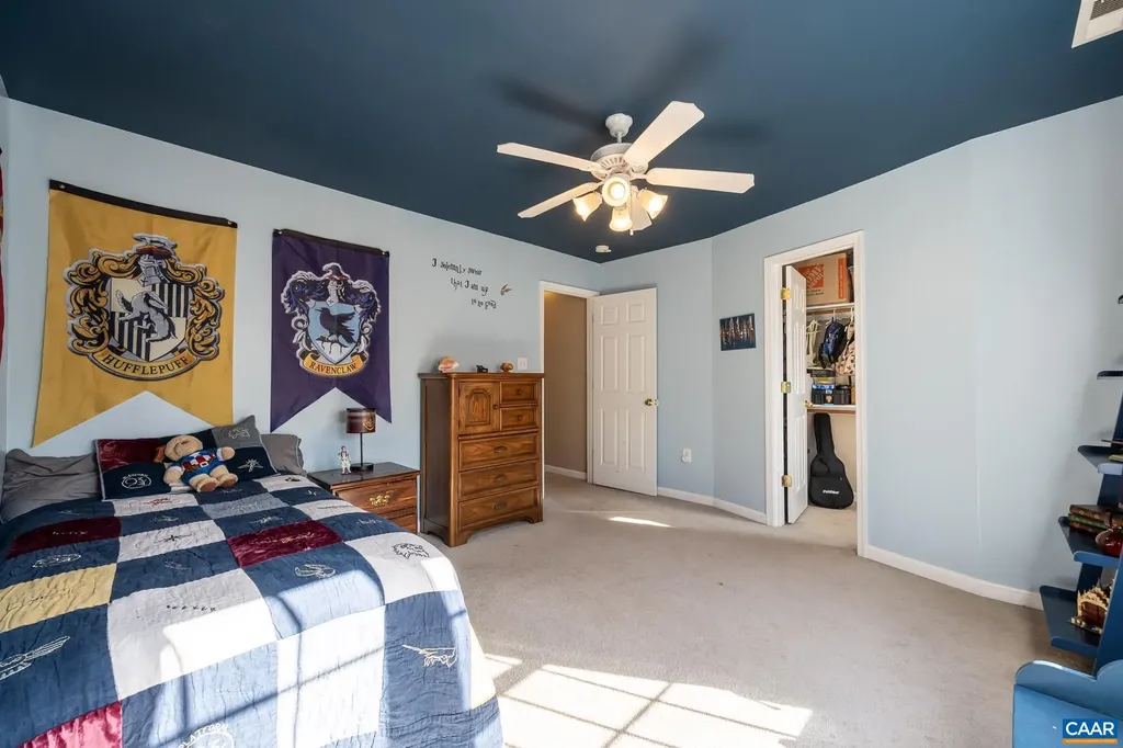 2102 Lakeshore Drive N Louisa VA 23093