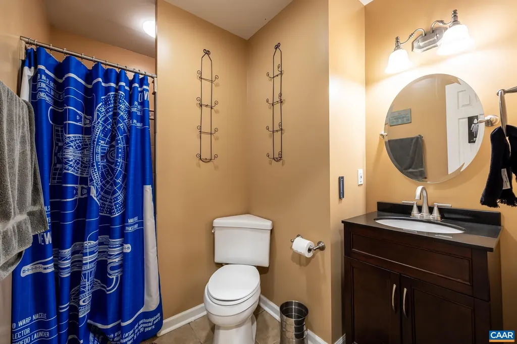 2102 Lakeshore Drive N Louisa VA 23093