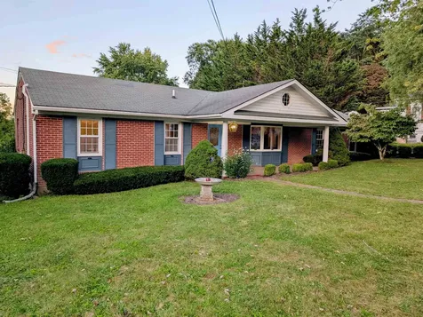 49 Kingstown Lane Hot Springs VA 24445