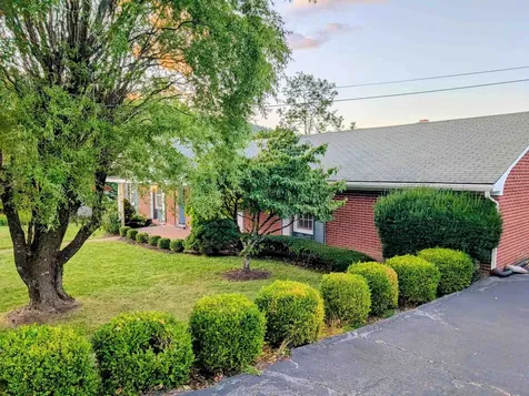 49 Kingstown Lane Hot Springs VA 24445