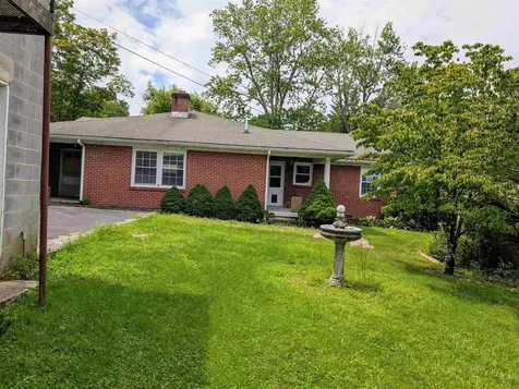 49 Kingstown Lane Hot Springs VA 24445