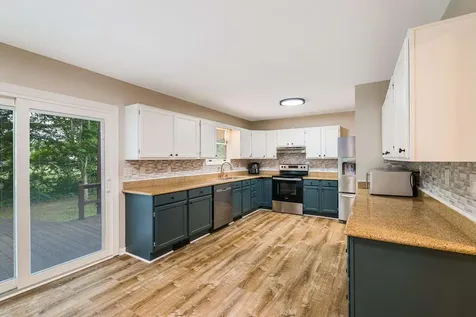 66 Denoncourt Lane Stuarts Draft VA 24477