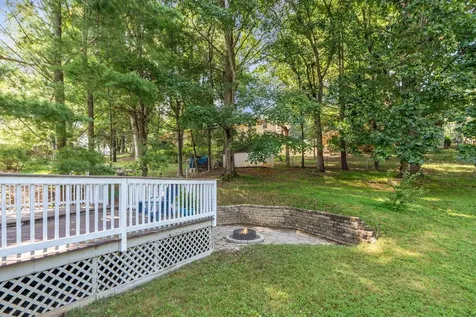 697 Alextine Drive Staunton VA 24401