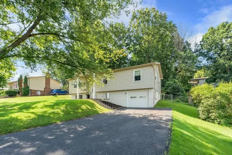 697 Alextine Drive Staunton VA 24401