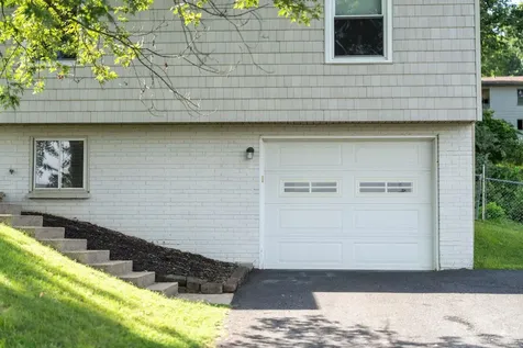 697 Alextine Drive Staunton VA 24401