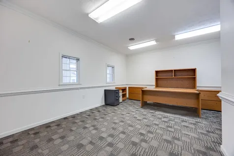 30 Main Street E Luray VA 22835