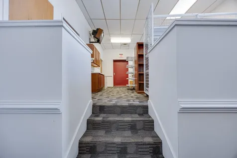 30 Main Street E Luray VA 22835