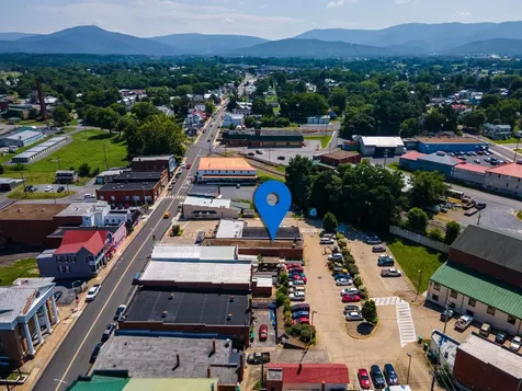 30 Main Street E Luray VA 22835