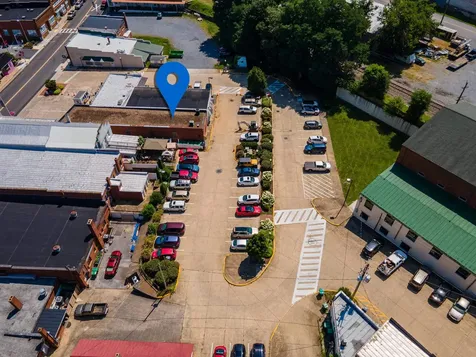 30 Main Street E Luray VA 22835