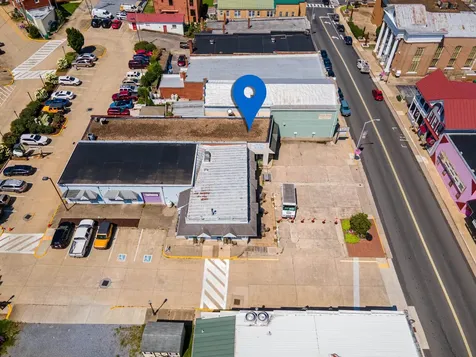 30 Main Street E Luray VA 22835