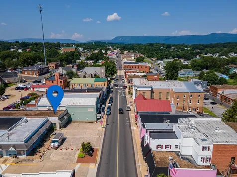 30 Main Street E Luray VA 22835