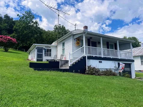 914 Alta Street Staunton VA 24401