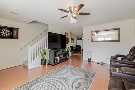2386 King Arthurs Court Harrisonburg VA 22801