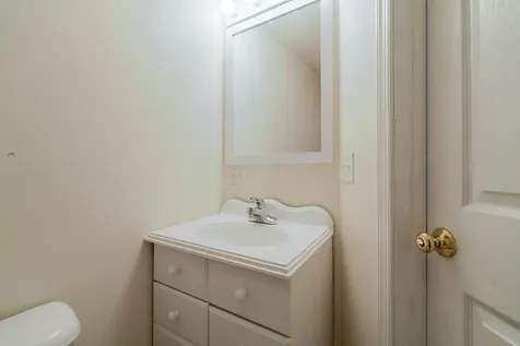 2386 King Arthurs Court Harrisonburg VA 22801