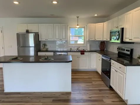 302 North River Road Bridgewater VA 22812