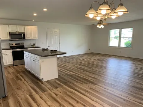 302 North River Road Bridgewater VA 22812