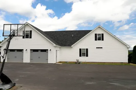 194 Kiddsville Road Fishersville VA 22939