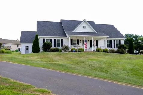 194 Kiddsville Road Fishersville VA 22939
