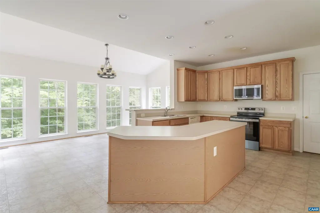 164 Peregrine Place Louisa VA 23093