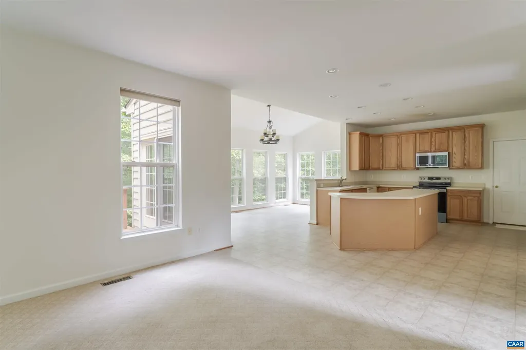 164 Peregrine Place Louisa VA 23093