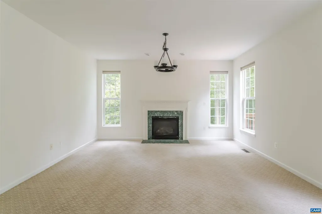 164 Peregrine Place Louisa VA 23093