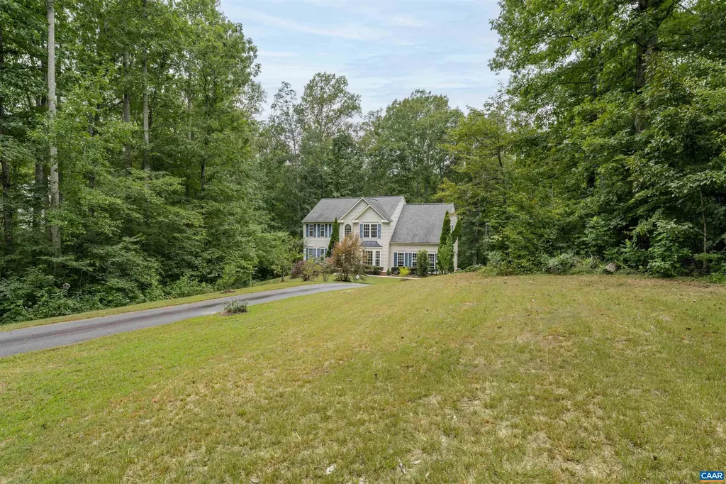 164 Peregrine Place Louisa VA 23093