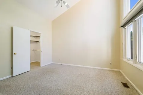 1063 Rosedale Drive Rockingham VA 22801