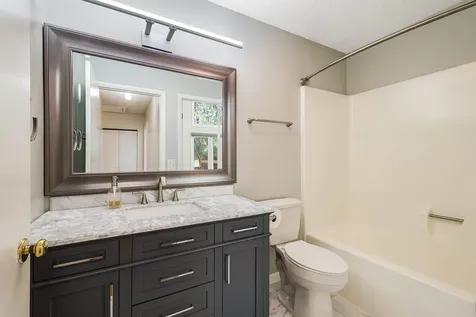 1063 Rosedale Drive Rockingham VA 22801