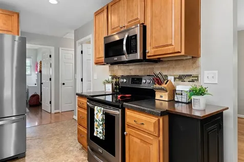 43 Walnut Street Fishersville VA 22939