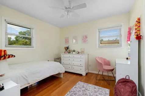 43 Walnut Street Fishersville VA 22939