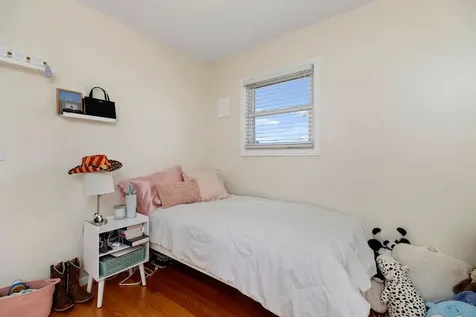 43 Walnut Street Fishersville VA 22939