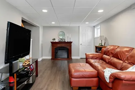 43 Walnut Street Fishersville VA 22939