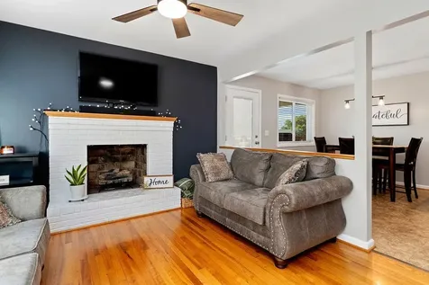 43 Walnut Street Fishersville VA 22939