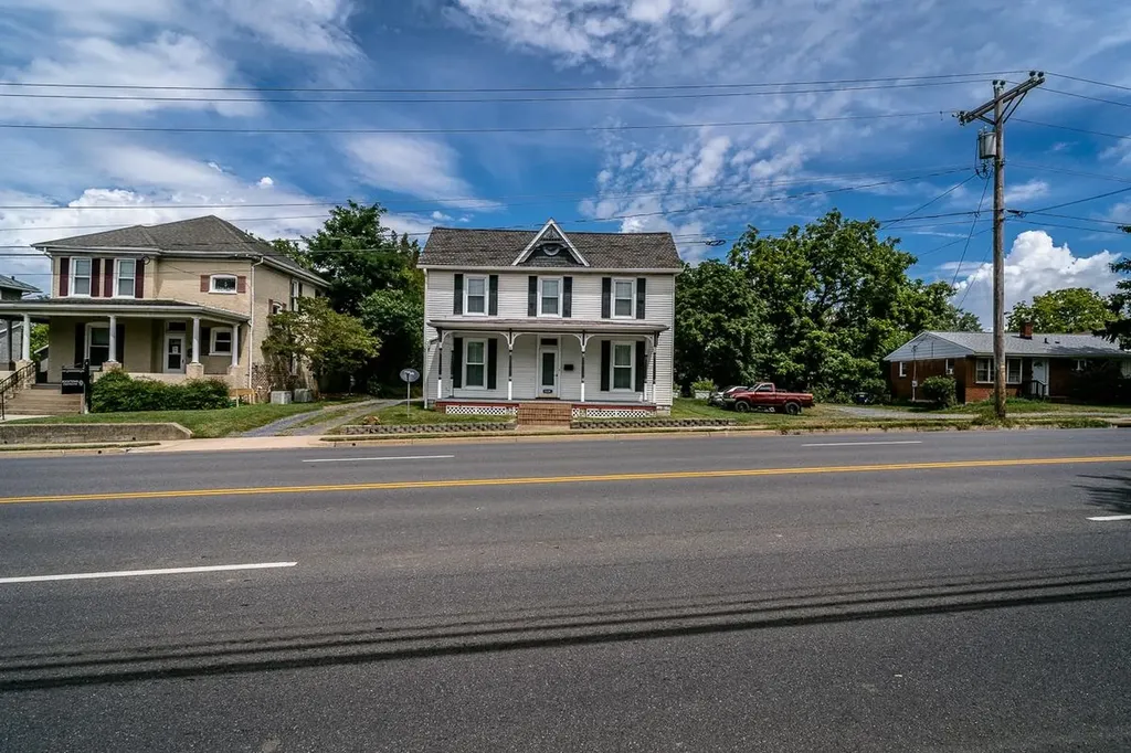 632 Market Street E Harrisonburg VA 22801