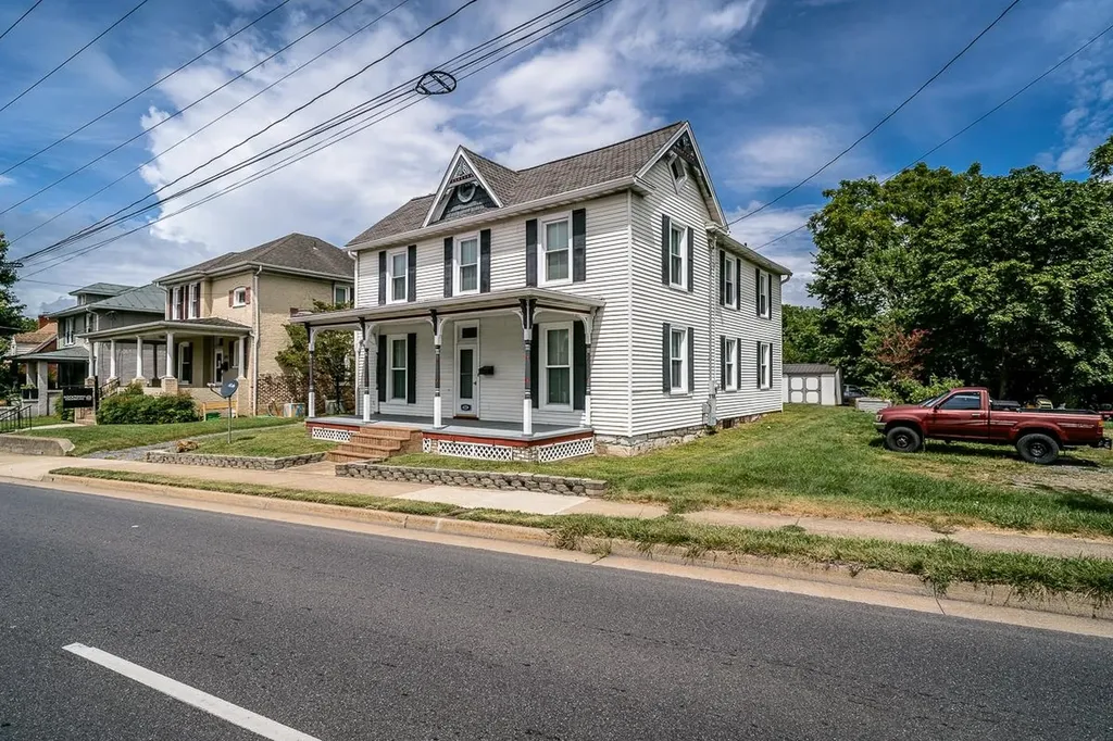 632 Market Street E Harrisonburg VA 22801
