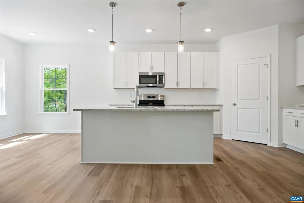 354 Glenmore Lane Keswick VA 22947