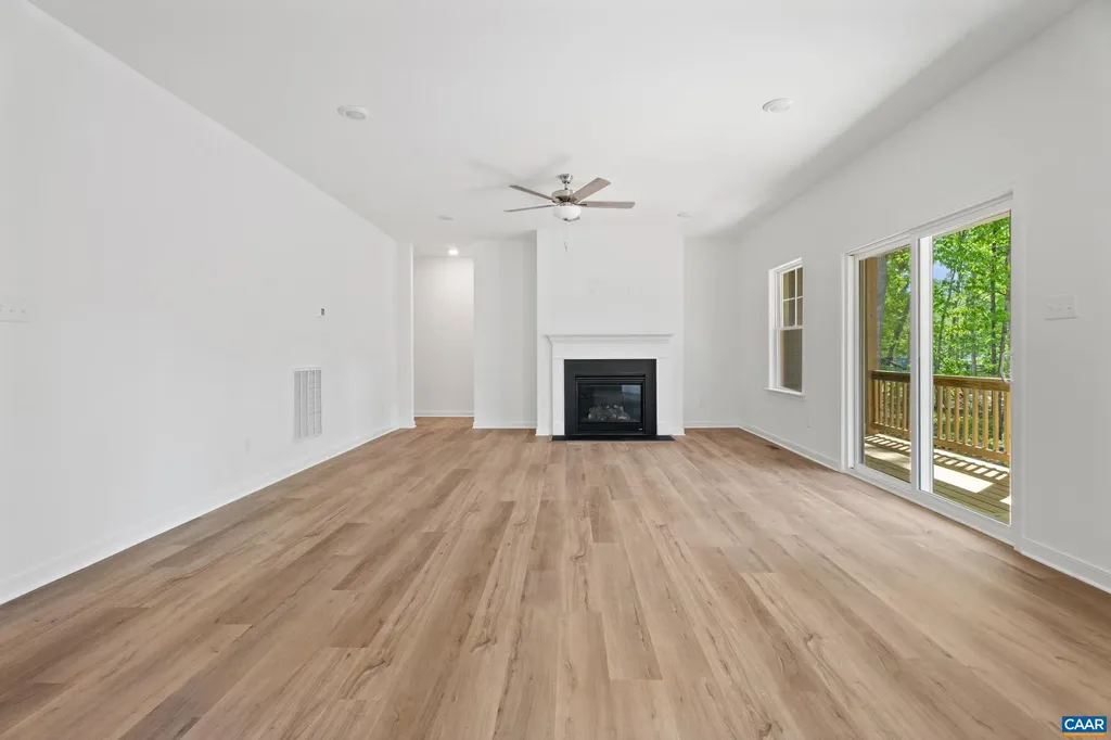 354 Glenmore Lane Keswick VA 22947