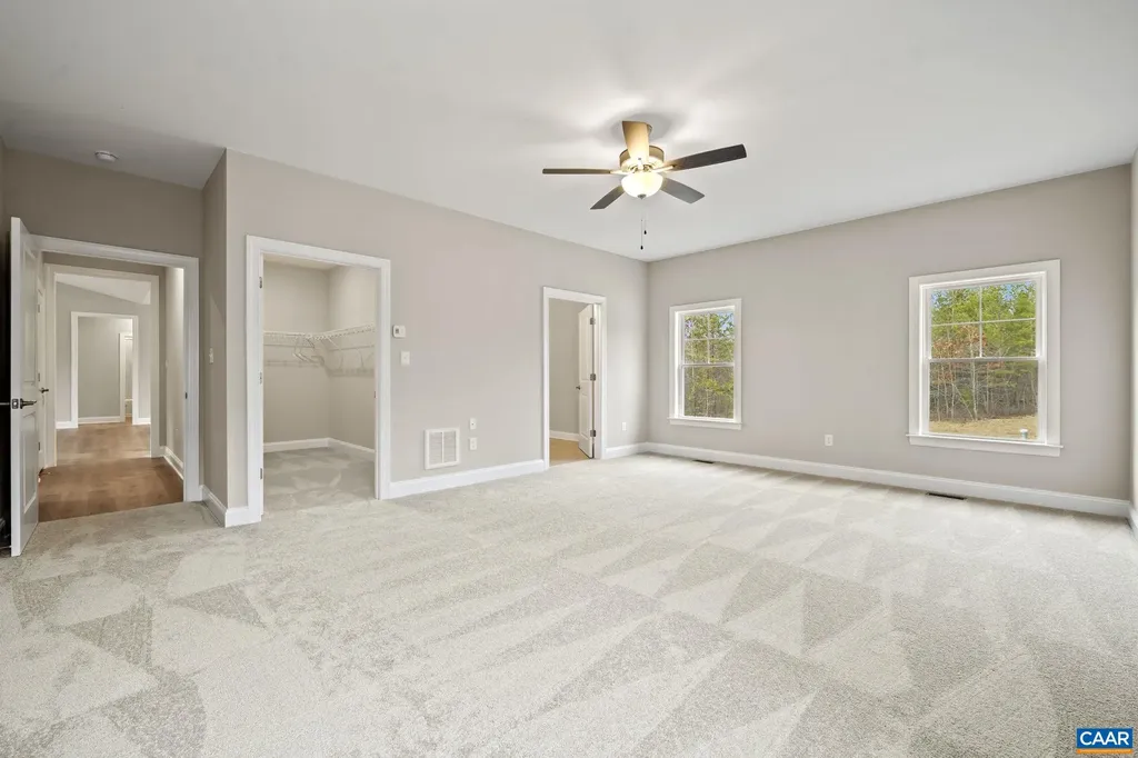 371 Glenmore Lane Keswick VA 22947