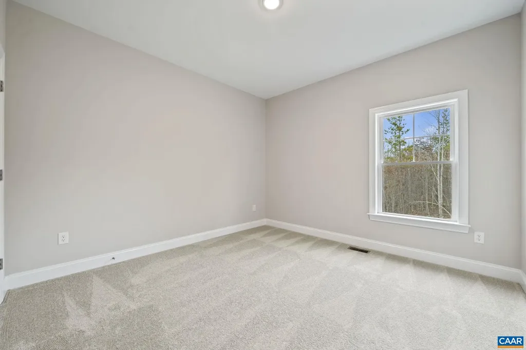 371 Glenmore Lane Keswick VA 22947