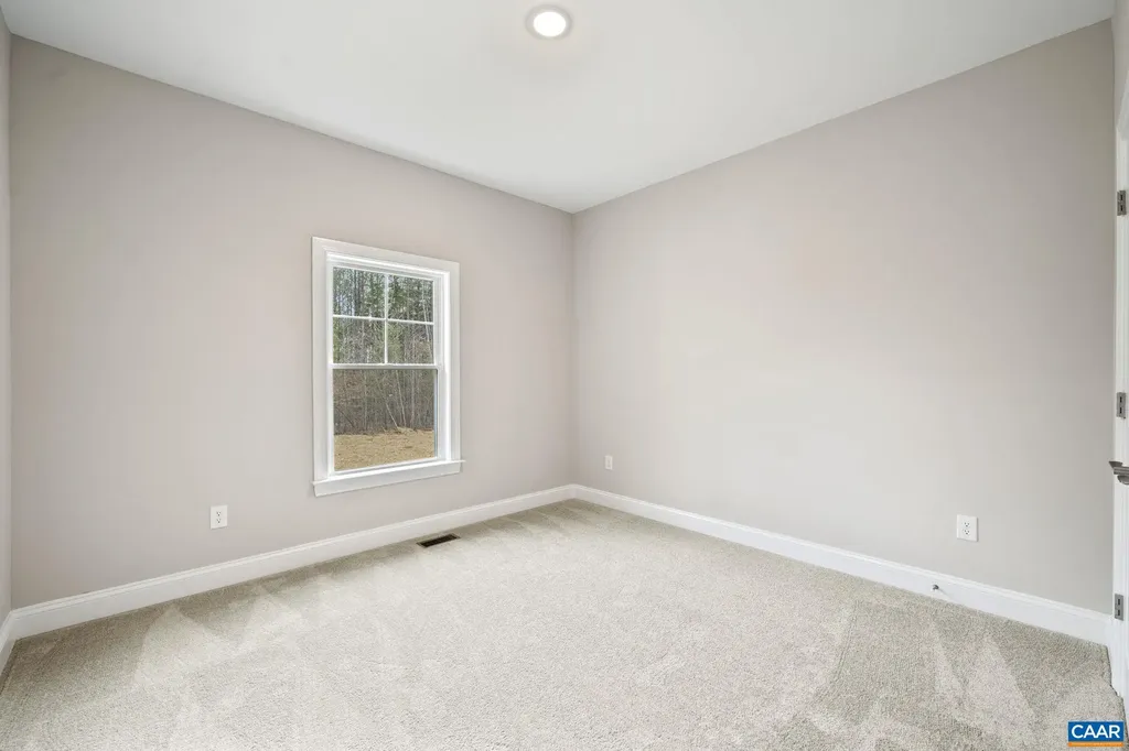 371 Glenmore Lane Keswick VA 22947