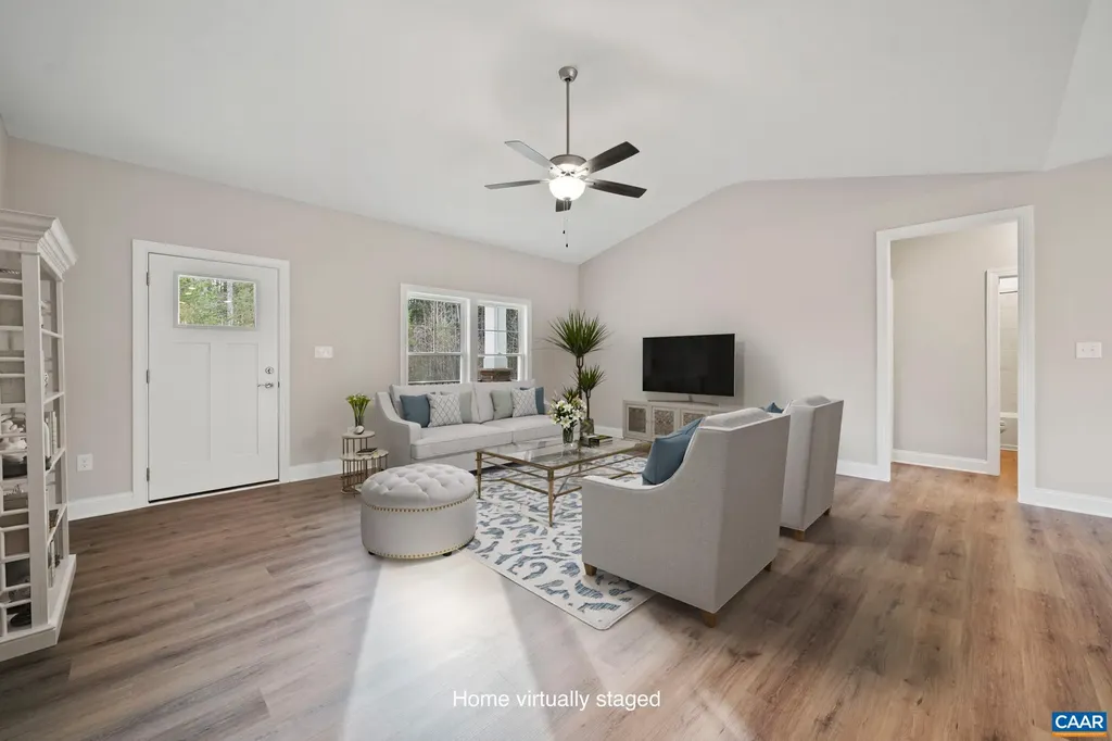 371 Glenmore Lane Keswick VA 22947