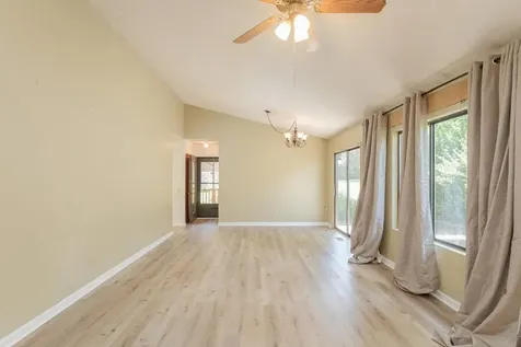 510 Stonefield Court Harrisonburg VA 22802