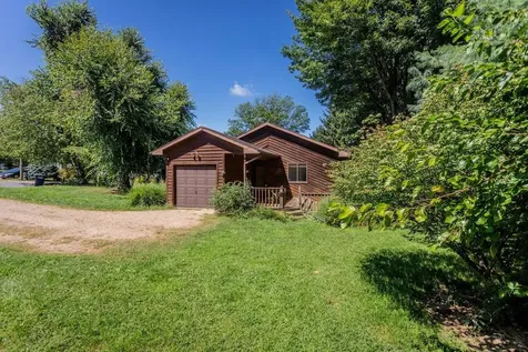 510 Stonefield Court Harrisonburg VA 22802