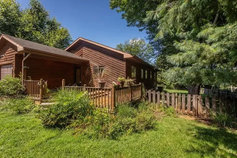 510 Stonefield Court Harrisonburg VA 22802