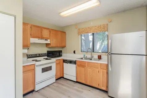 510 Stonefield Court Harrisonburg VA 22802