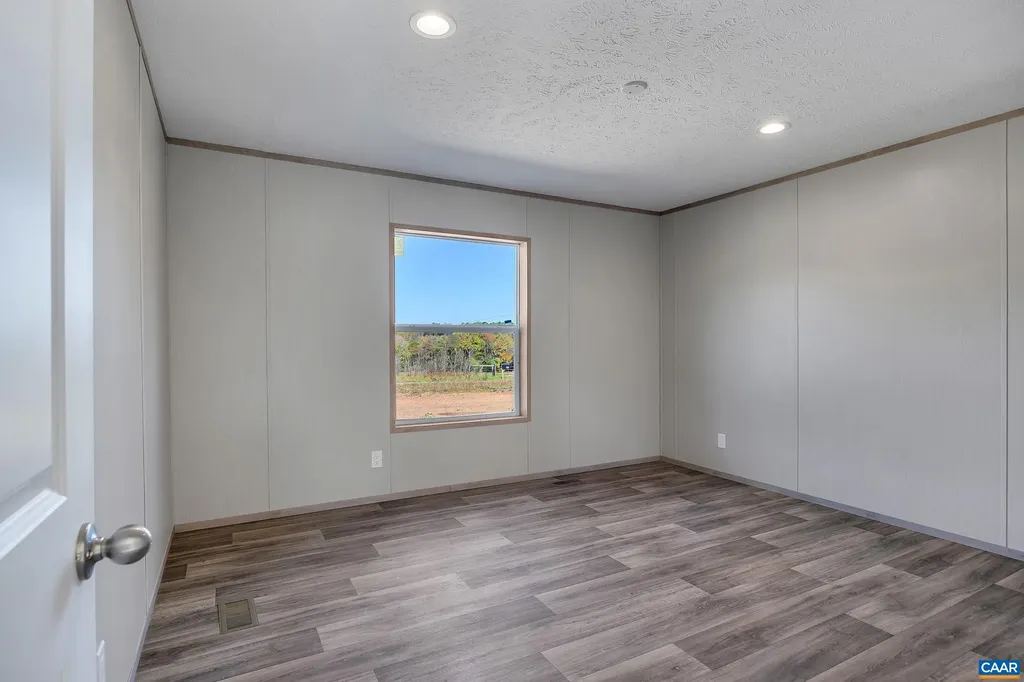 145 Walnut Shade Road Louisa VA 23093