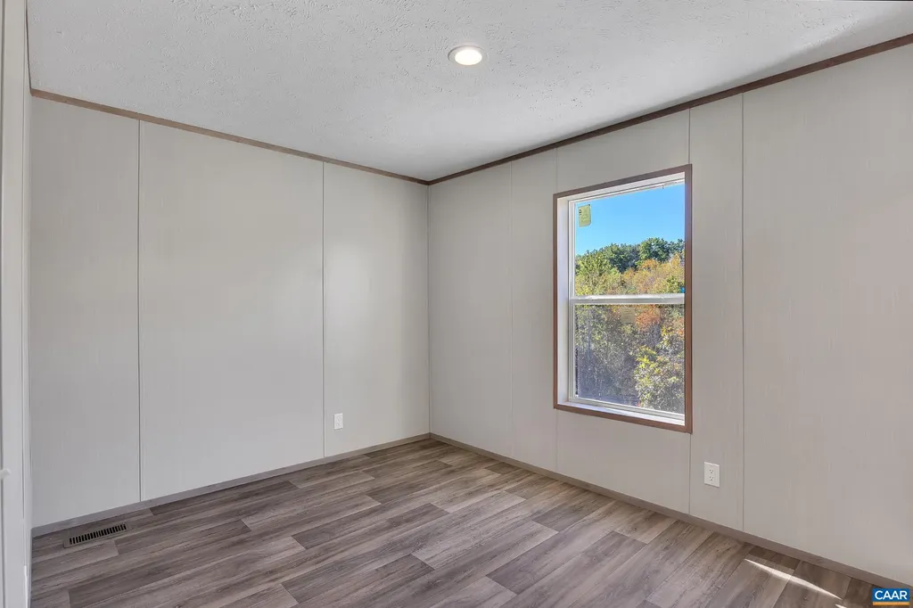 145 Walnut Shade Road Louisa VA 23093